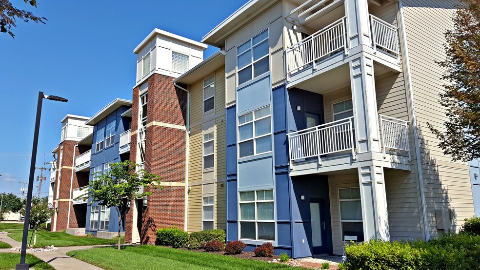 Building Photo - CityView