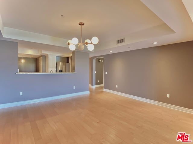 Building Photo - 1530 Centinela Ave