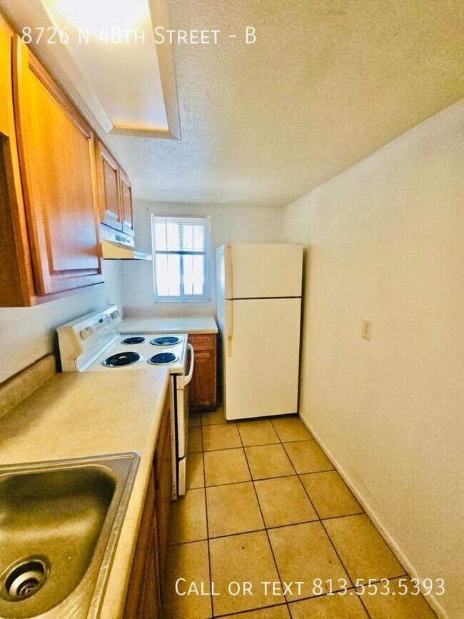 Building Photo - 8726 N 48th St