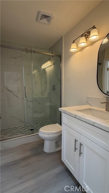 Building Photo - 20 Lakepines