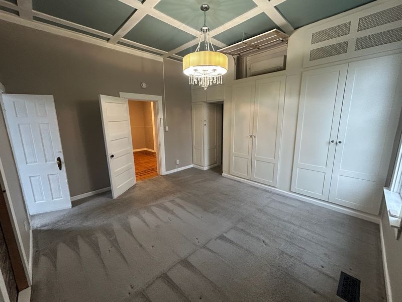 Building Photo - 644 Dayton St