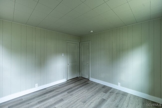 Building Photo - Newly Renovated 4-Bedroom Home in Town of Blackstone!