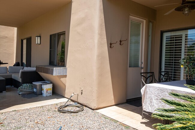 Building Photo - 67421 Toltec Ct