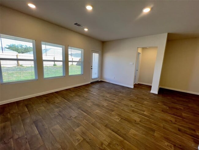 Building Photo - 314 Addison Pl