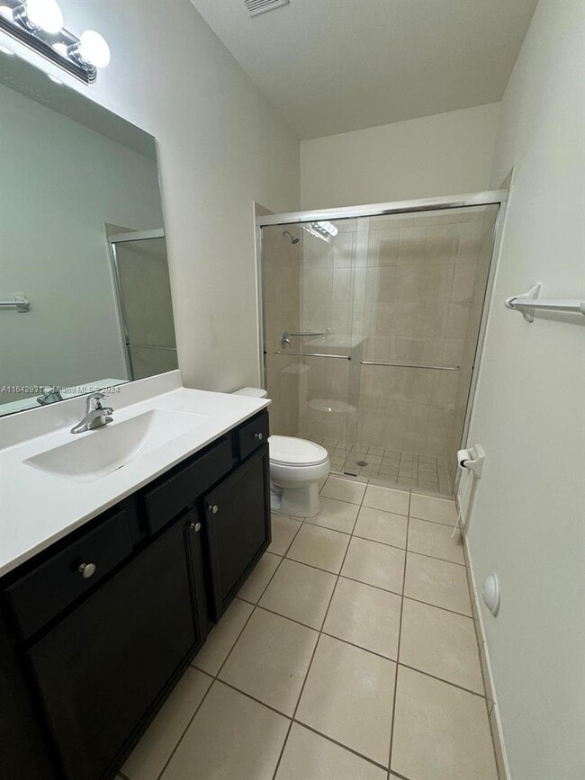 Building Photo - 25371 SW 115 Ct