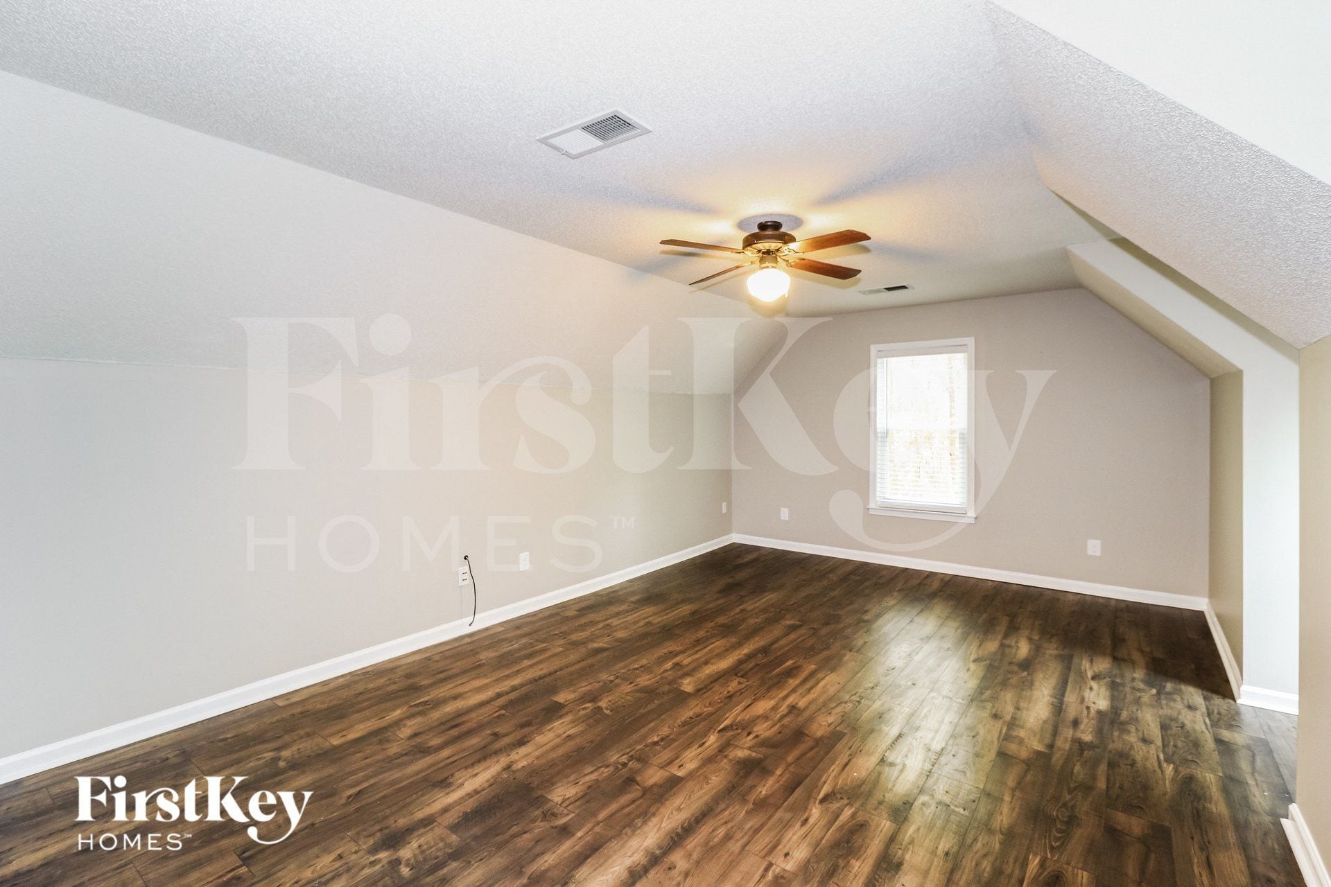 Building Photo - 3380 Bluebridge Ln