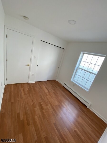 Building Photo - 20 Mt Prospect Ave