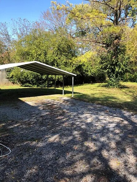 Car port at the rear of house - 2726 Wellman Dr