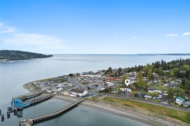 Building Photo - 2565 Finkbonner Rd