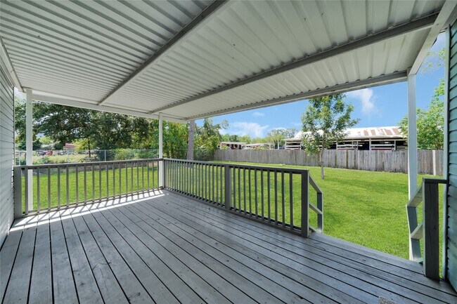 Building Photo - 10210 Moers Rd