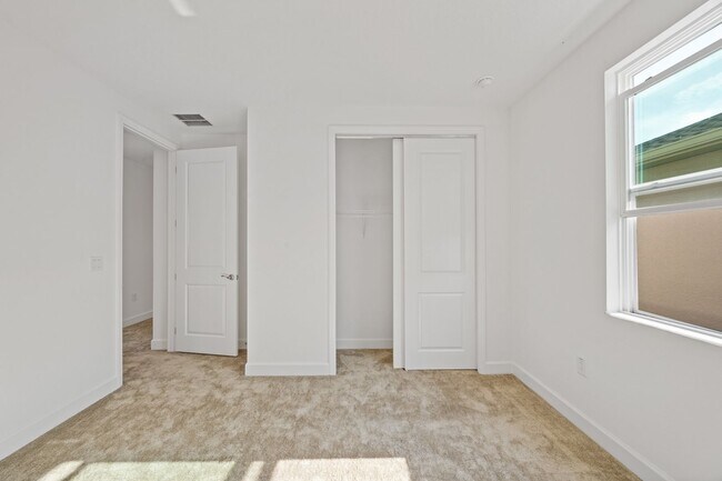 Building Photo - Resort Style Amenities - 2024 Home