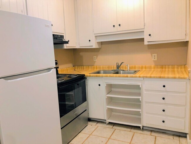 Building Photo - Affordable 2 bedroom in Athens!