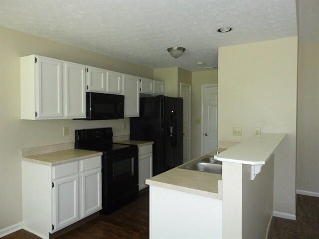 Building Photo - 3102 E Springmeadow Ln