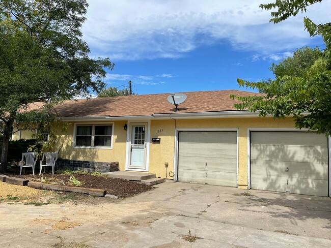 Primary Photo - Cute 2 Bedroom Home on Arcadia for Rent