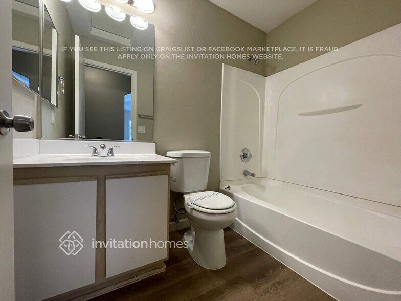 Building Photo - 146 N 223rd Ave