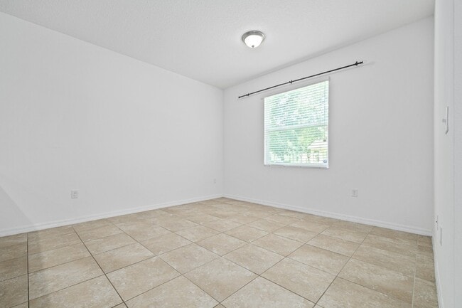 Building Photo - "Charming Seven Oak Community 3-Bedroom Rental Home with Granite Countertops in Wesley Chapel, FL"