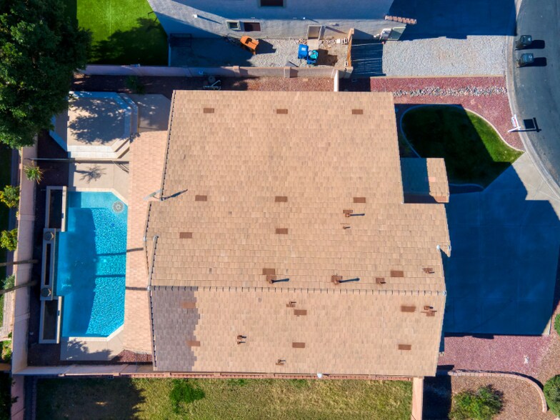 Building Photo - 1247 E Kenwood St