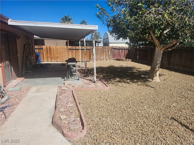 Building Photo - 4726 Madrigal Way