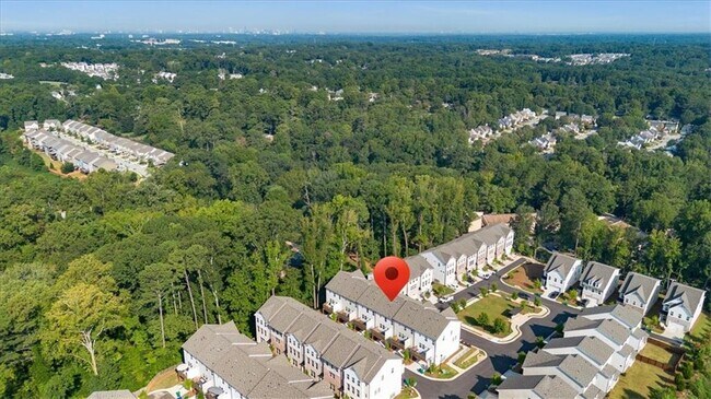 Building Photo - 3376 Macaiva Aly