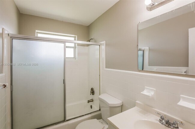 Building Photo - 7171 SW 10th Ct