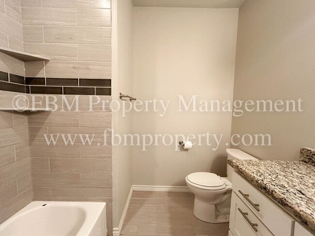 Building Photo - 1904 Uhl Rd