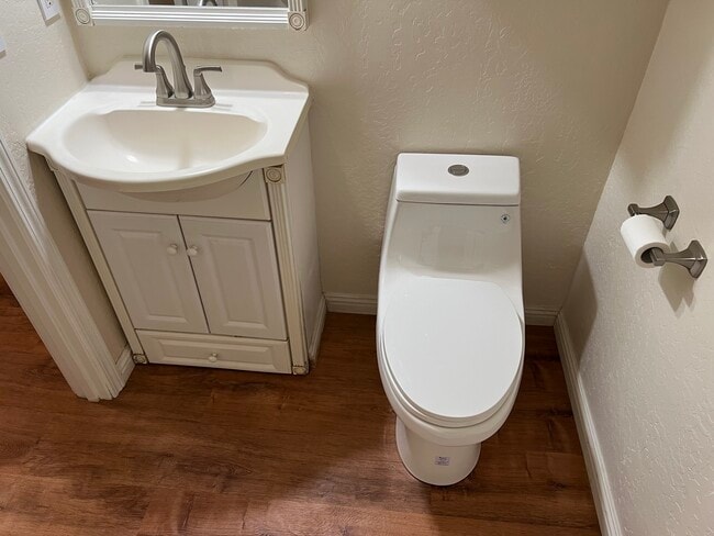 Building Photo - 2060 Seascape Blvd