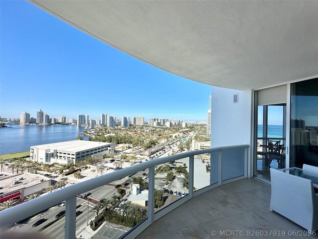 Building Photo - 18201 Collins Ave