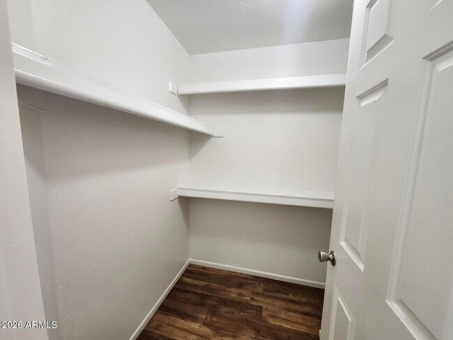 Building Photo - 16602 N 25th St