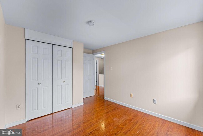 Building Photo - 10304 Nightmist Ct