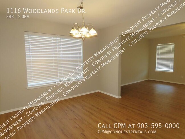 Building Photo - 1116 Woodlands Park Dr