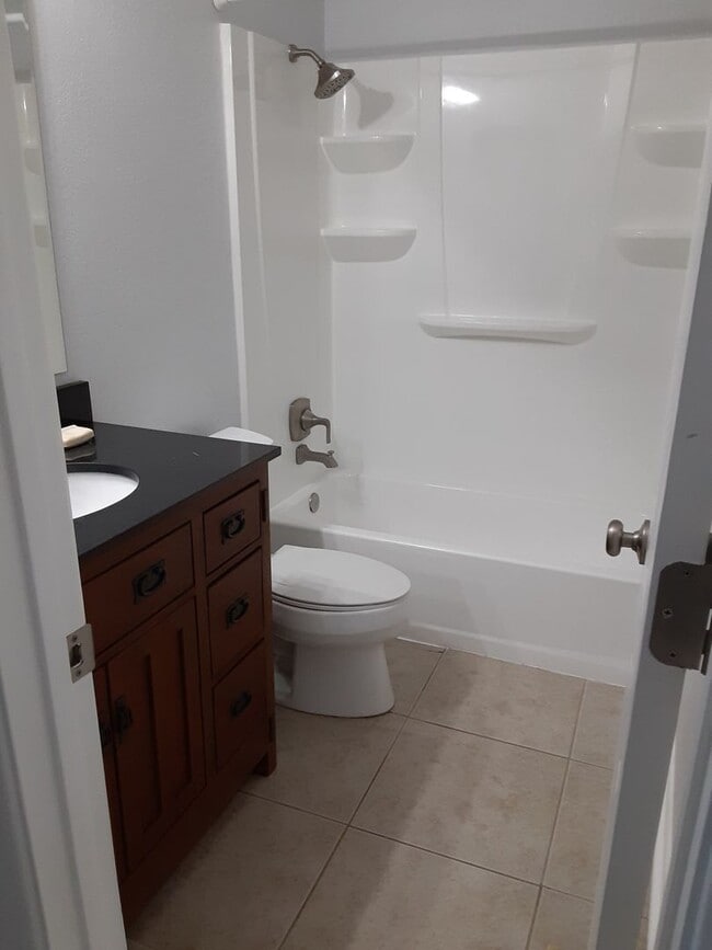 Building Photo - Lovely Dolores Home on Mtn. Side  3 bedroo...