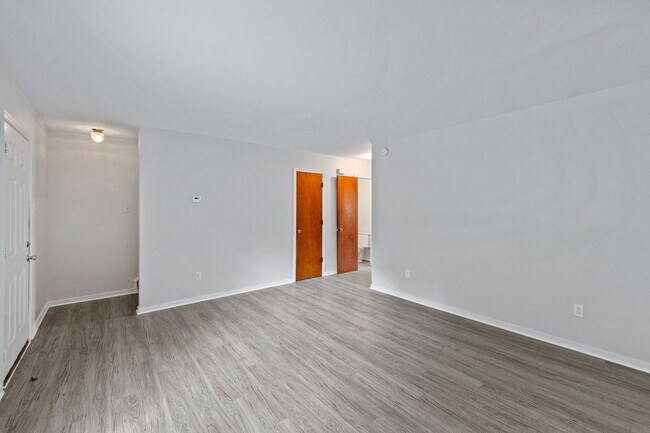 Building Photo - 2223 Bowlin Ct