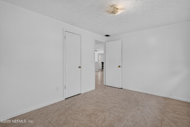 Building Photo - 9954 Larkdale Ct