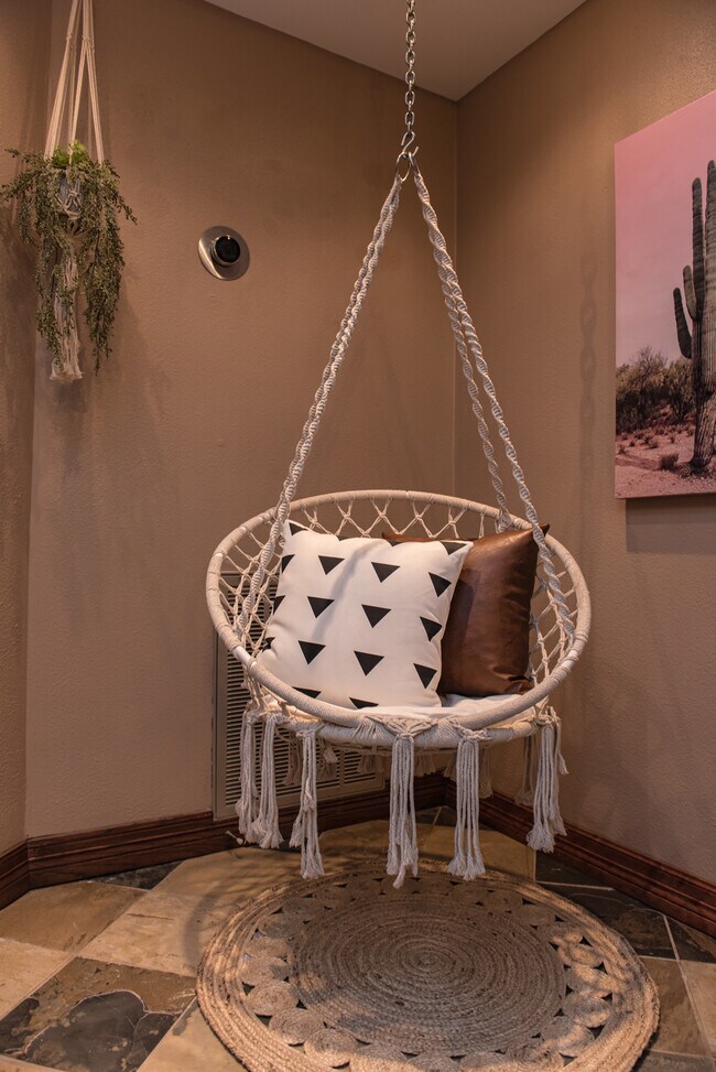 Building Photo - 20415 Linden Tree Dr