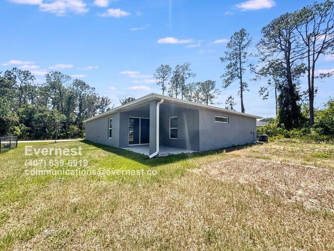 Building Photo - 735 Gelaso St SW