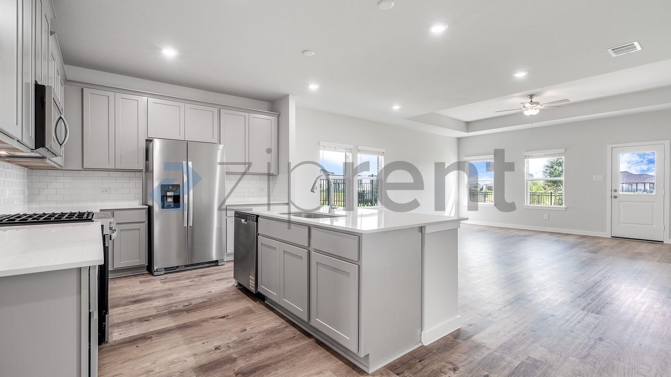 Building Photo - Unit 27327