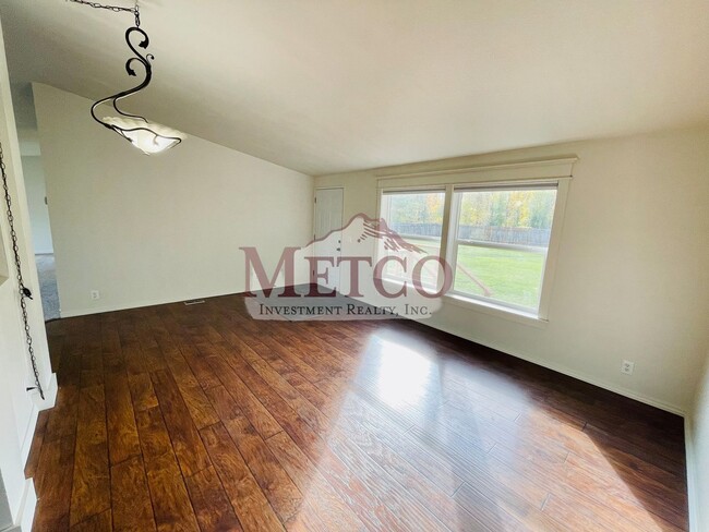 Building Photo - AVAILABLE NOW 3 Bedroom Manufactured Home ...