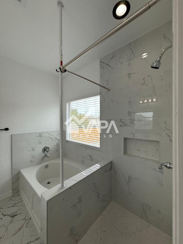 Building Photo - 8211 Monte Seco