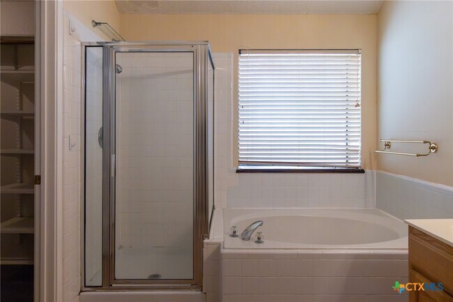Building Photo - 2306 Wampum Dr