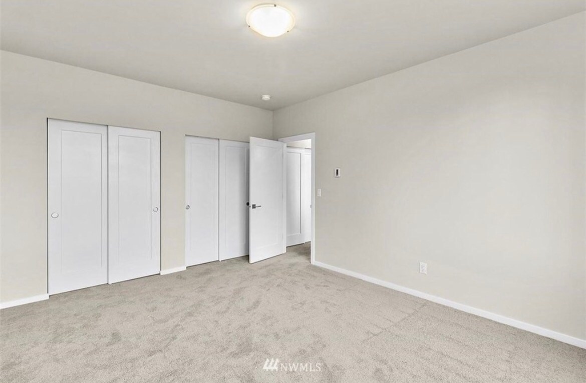 Building Photo - 10224 SE 268th Pl