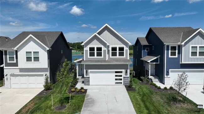 Primary Photo - 8708 SW Brickell Dr