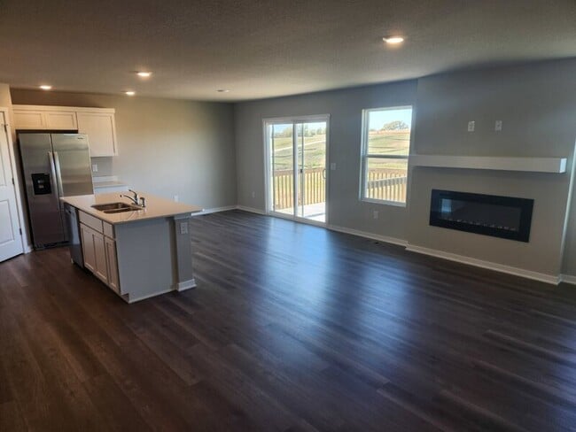 Building Photo - 2508 Chan Dr