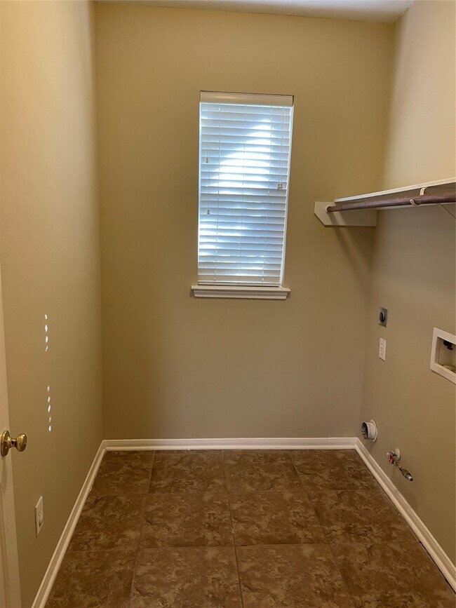 Building Photo - 3911 Lady Atwell Ct