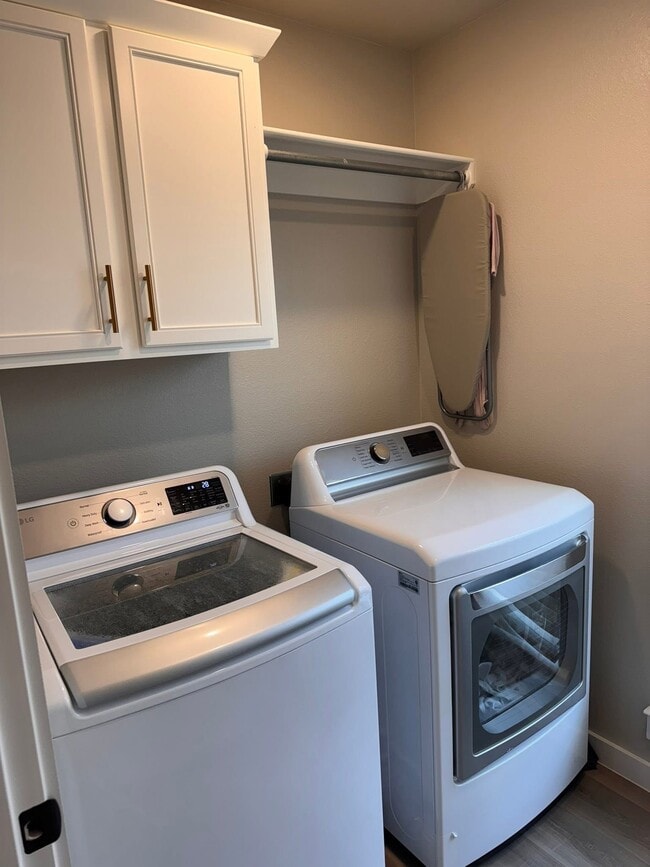 Building Photo - 7612 John Thomas St