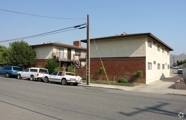 Primary Photo - 350 Santa Clara St
