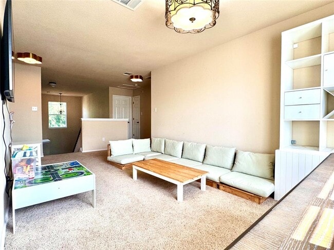 Building Photo - 73 White Magnolia Cir