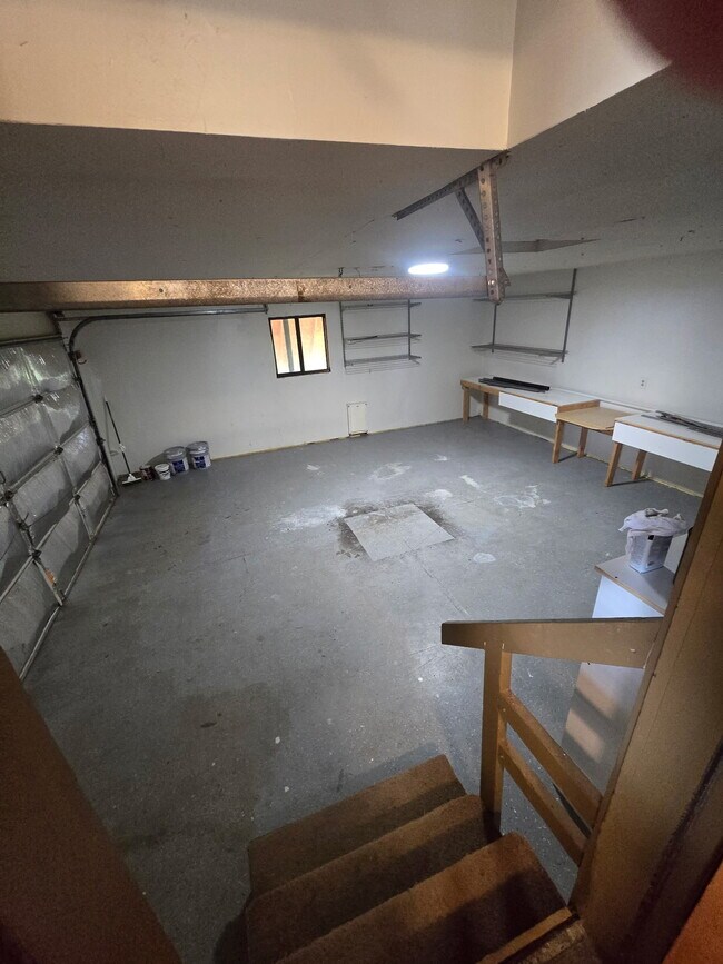 Building Photo - 7375 W Bridle Trail