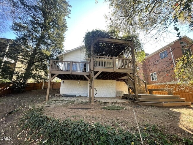 Building Photo - 313 Calvin Rd