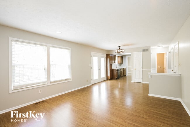Building Photo - 7815 Bryden Dr