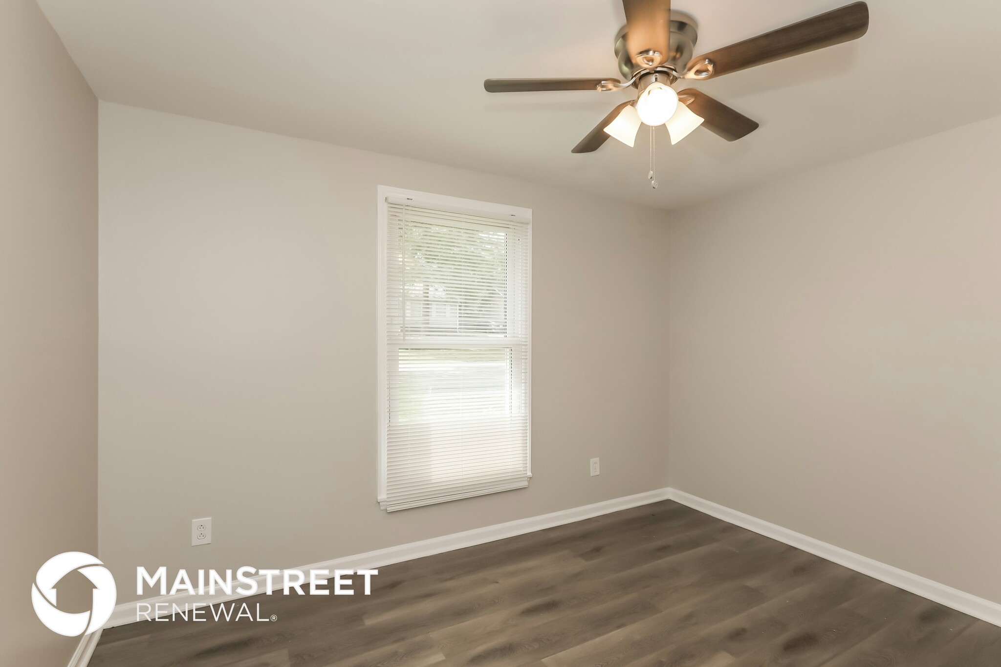 Building Photo - 5927 Sunrise Ct